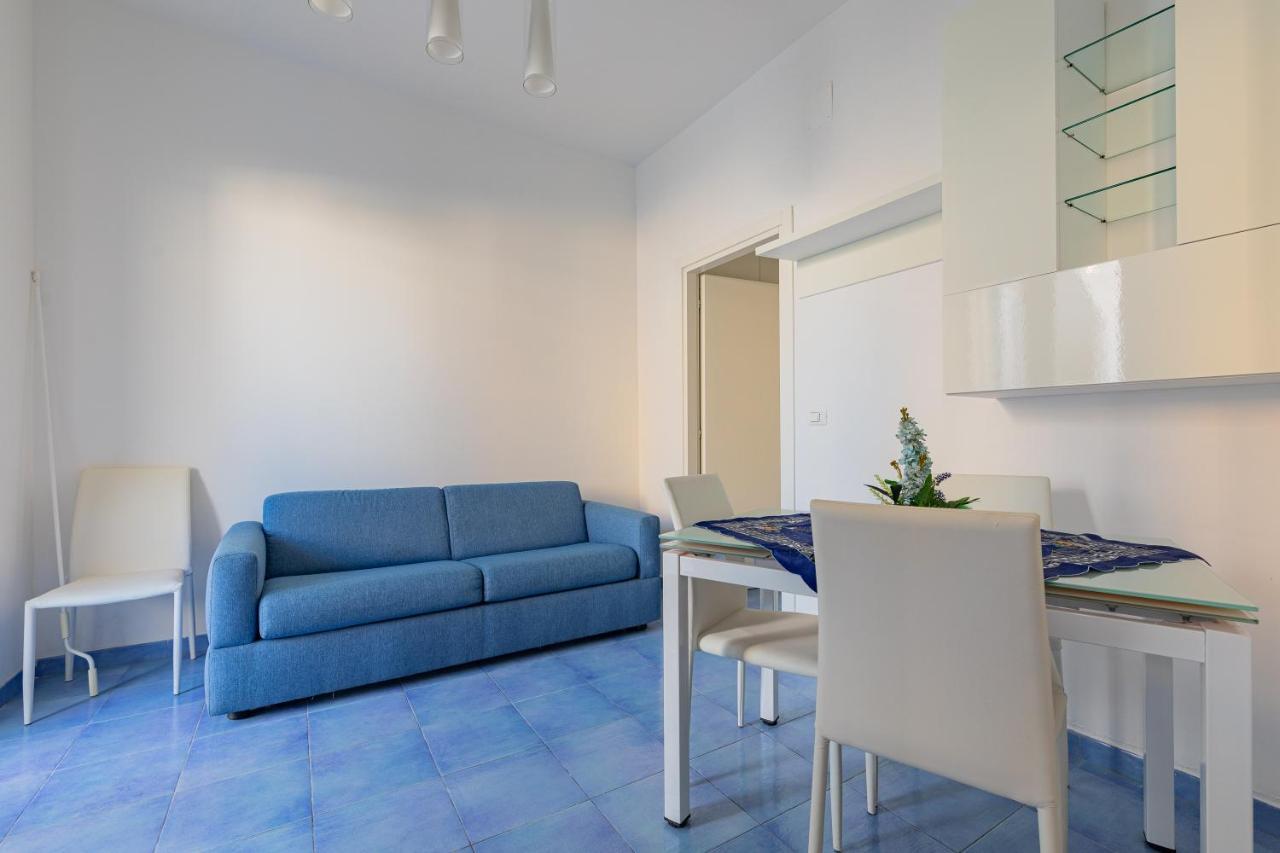 Ferienwohnung A Due Passi Dal Mare Torre Lapillo Exterior foto