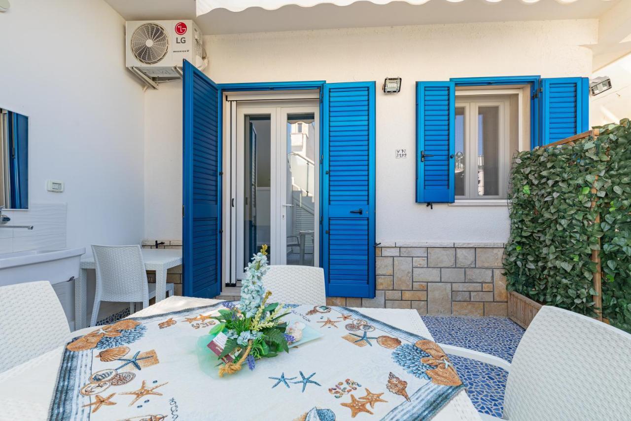 Ferienwohnung A Due Passi Dal Mare Torre Lapillo Exterior foto