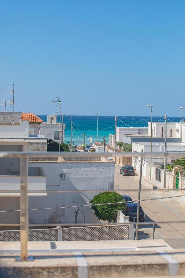 Ferienwohnung A Due Passi Dal Mare Torre Lapillo Exterior foto