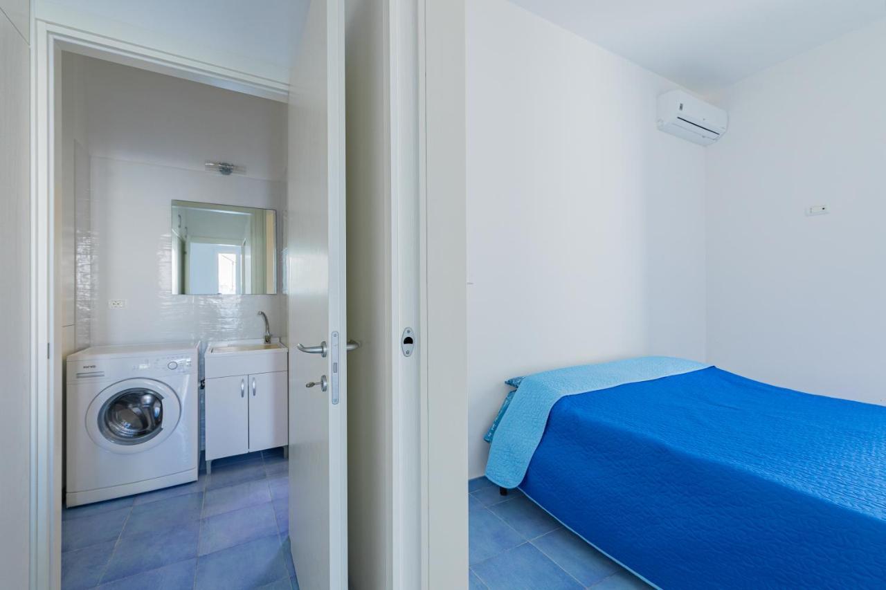 Ferienwohnung A Due Passi Dal Mare Torre Lapillo Exterior foto